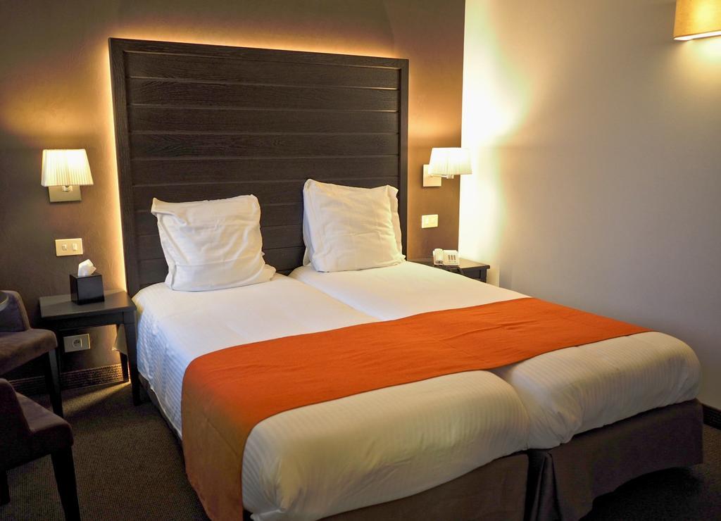 Flanders Hotel บรูจส์ ภายนอก รูปภาพ