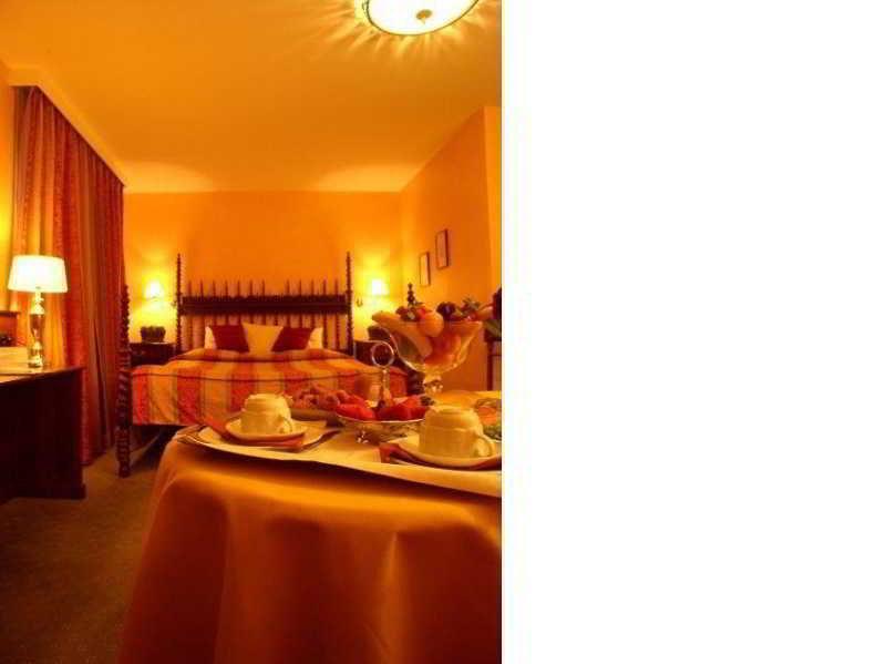 Flanders Hotel บรูจส์ ภายนอก รูปภาพ