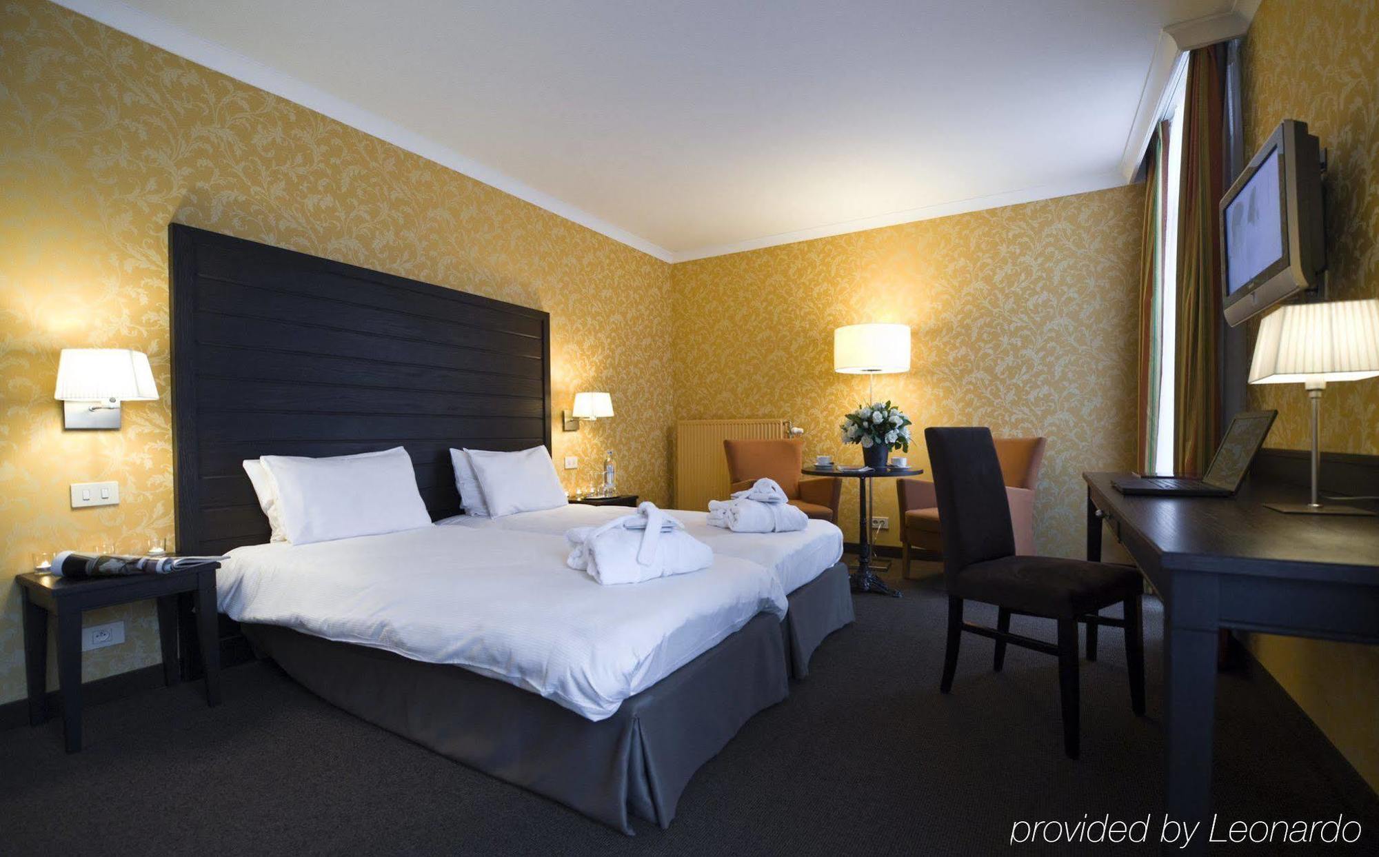 Flanders Hotel บรูจส์ ภายนอก รูปภาพ